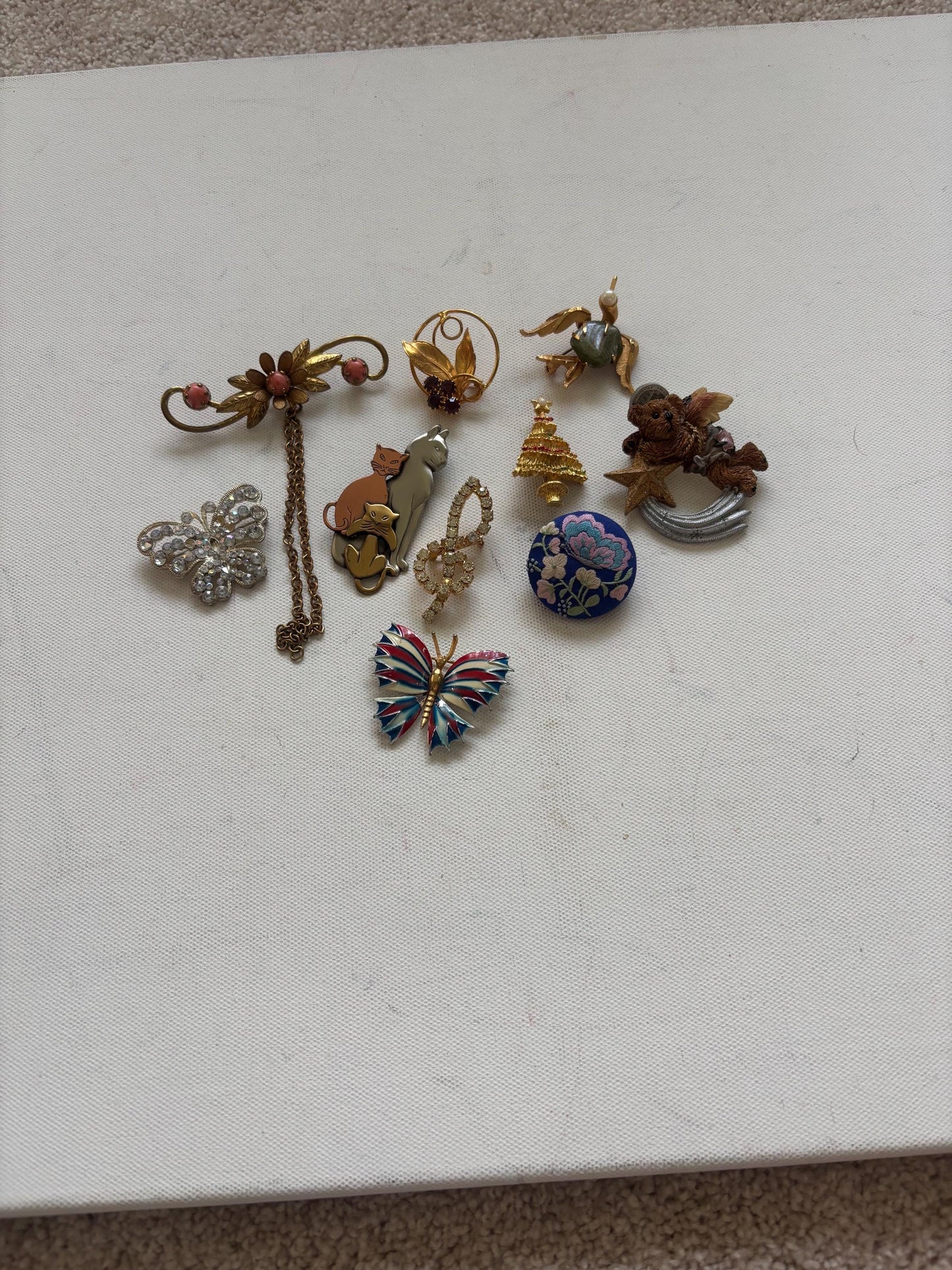 Vintage Pin Collection Variety Brooch Jewelry Lot Lover Antiques and Vintage