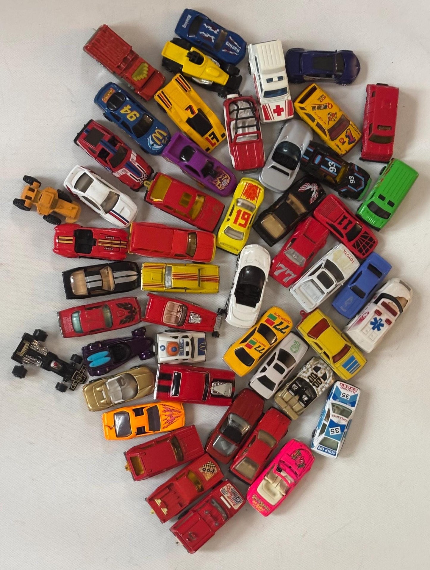 Vintage Car Lot Collection of 50 Hot Wheels Matchbox Toy Cars Lover Antiques and Vintage