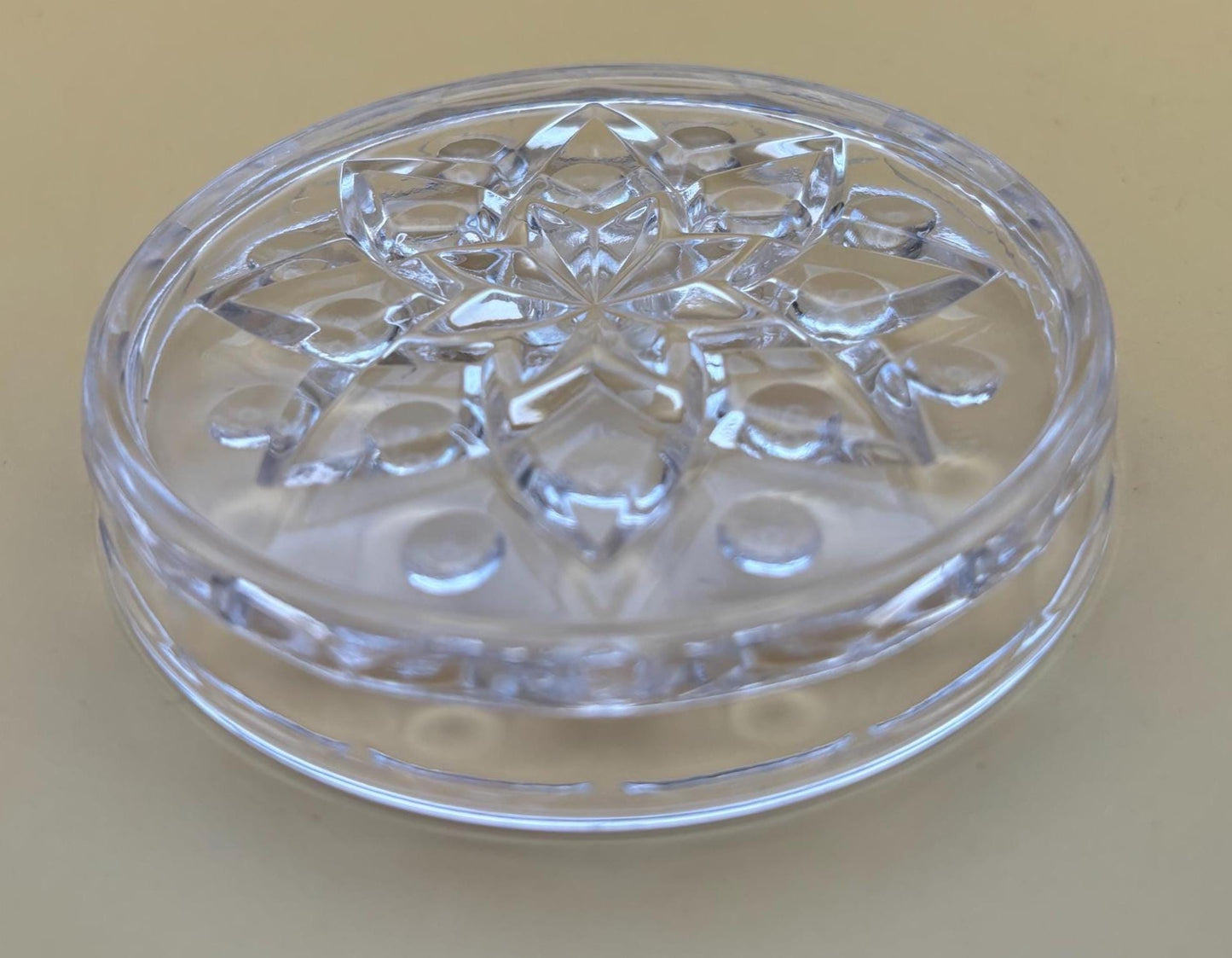 Baccarat Crystal Wine Bottle Coasters with Starburst Design Glass Coasters Set of 4 Lover Antiques and Vintage