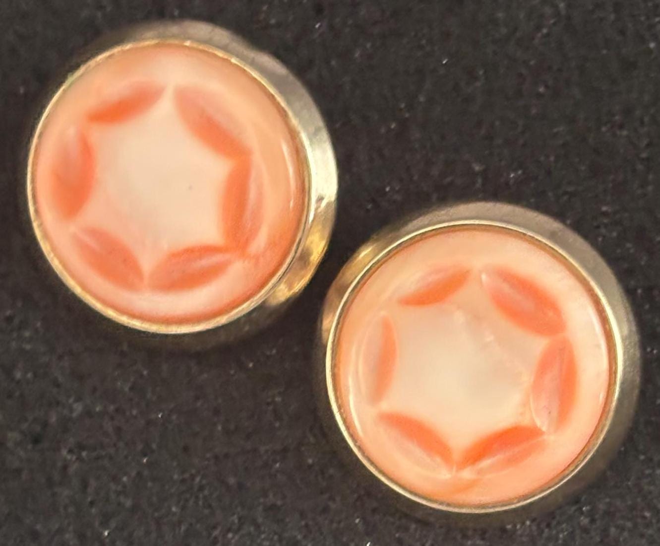 Vintage Peachy Agate Gemstone Earrings Clip On Floral Starburst Lover Antiques and Vintage