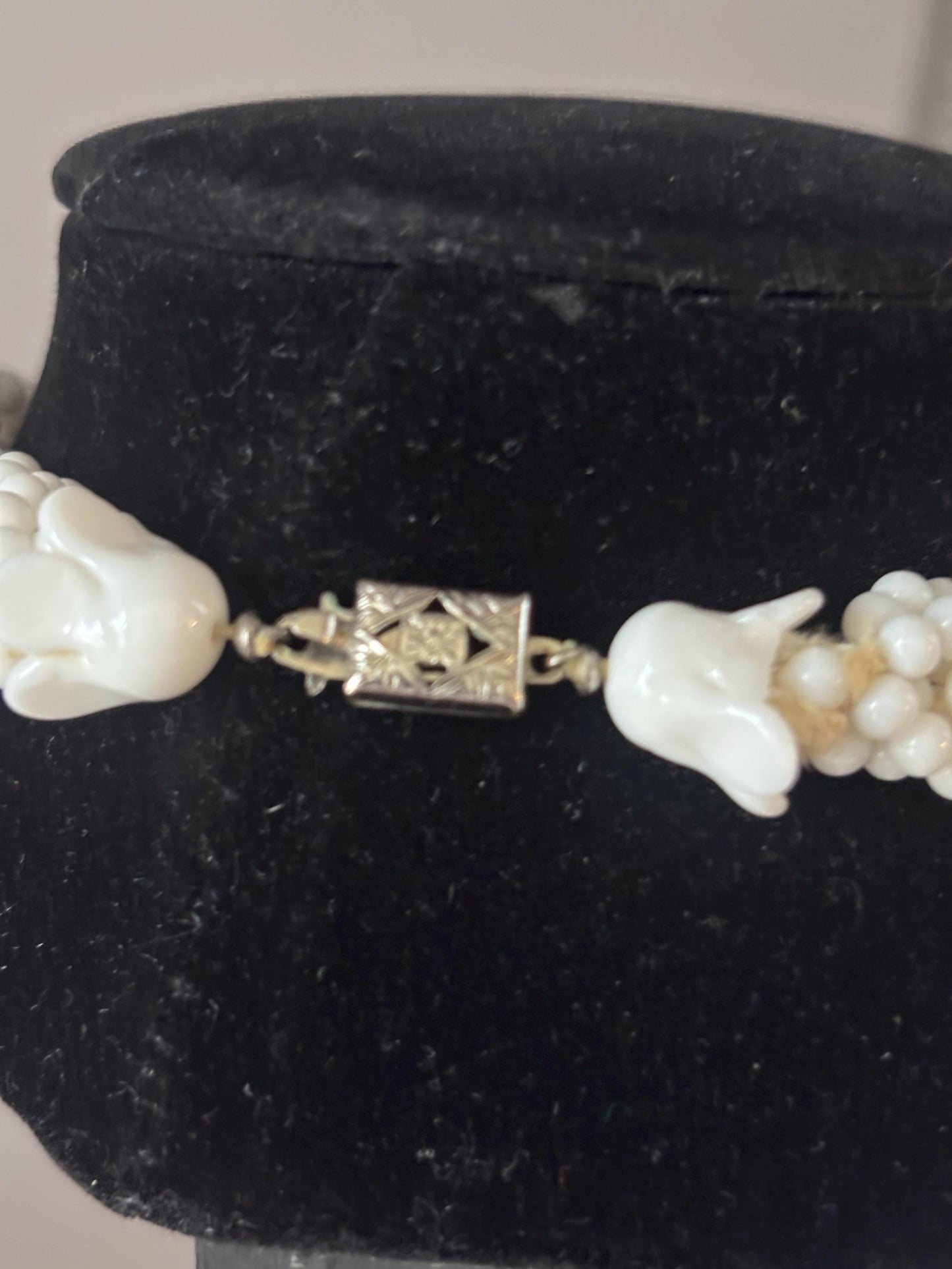 Vintage Black & Gold Bid Style Necklace Lover Antiques and Vintage