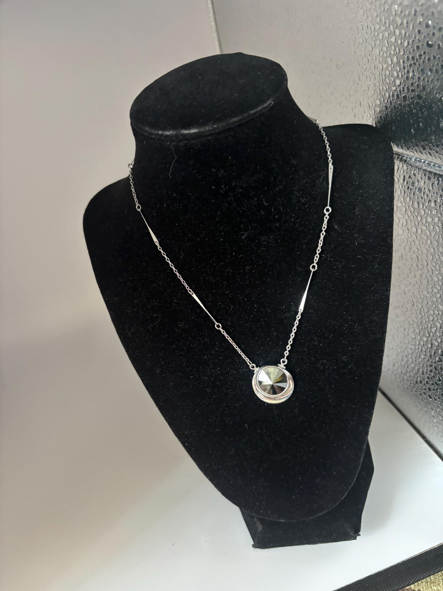 Vintage Sarah Coventry Jet Set Necklace Hematite Rivoli Pendant Jewelry Lover Antiques and Vintage