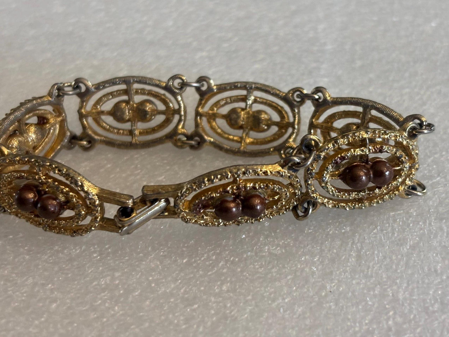 Vintage Sarah Coventry Bracelet Jewelry Lover Antiques and Vintage