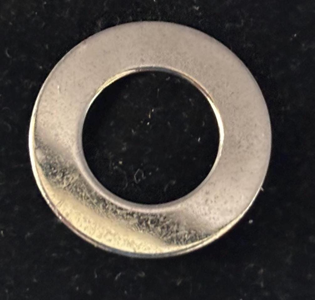 Vintage Sterling Silver Circle Pin Brooch Lover Antiques and Vintage