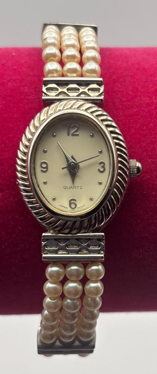 Vintage Avon Watch Women's Pearl Quartz Lover Antiques and Vintage