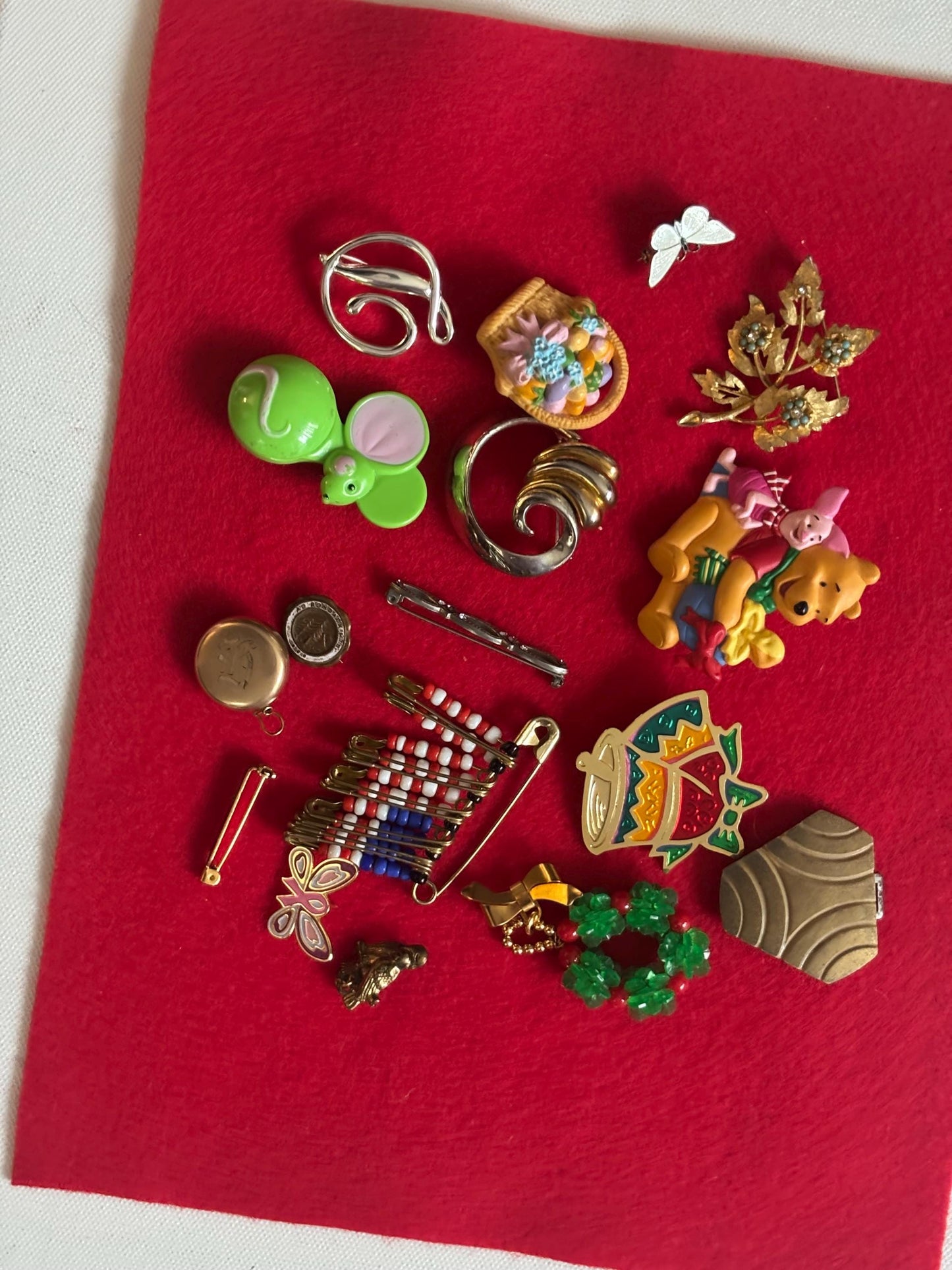 Vintage Pin Collection Variety Jewelry Lot Lover Antiques and Vintage