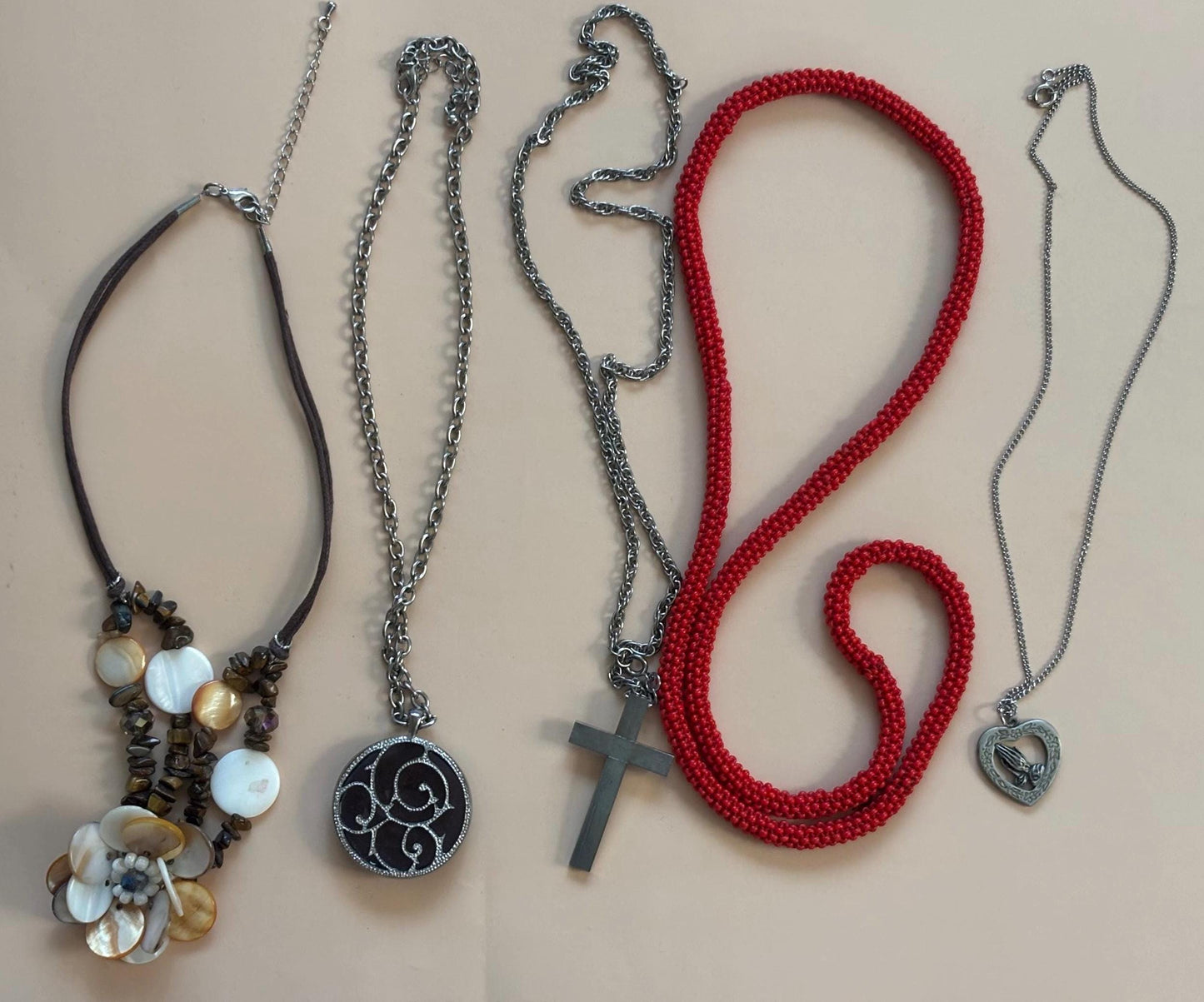 Vintage Necklaces Collection Variety Jewelry Lot Lover Antiques and Vintage